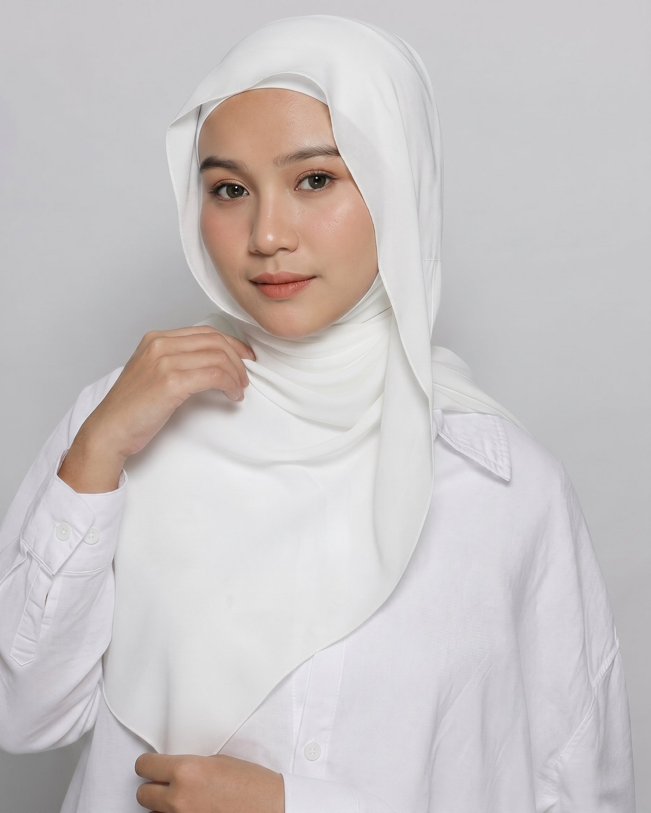 WHITE JERSEY HIJAB
